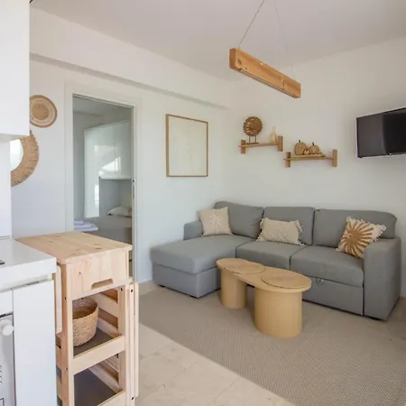 Apartment New Stunning With Parking &pool! Olbia