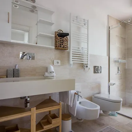 New Stunning With Parking &pool! Apartment Olbia